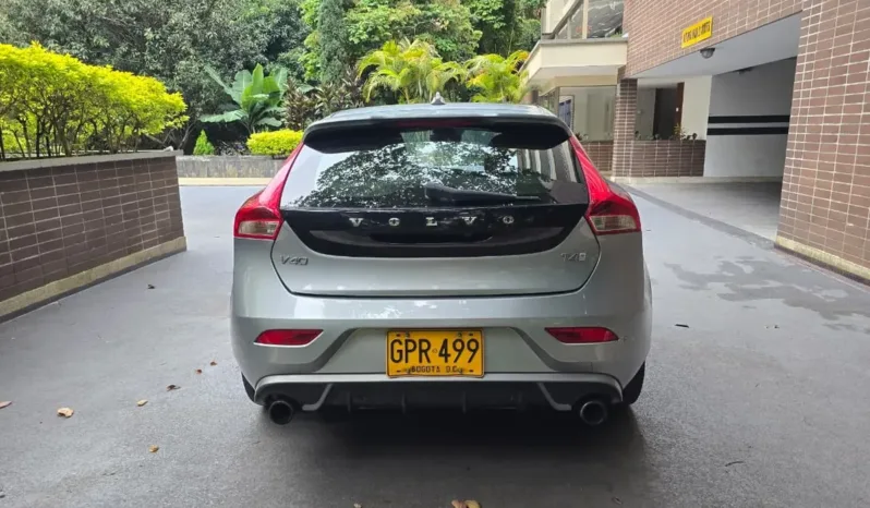 Volvo V40 2019 T4 Drive-E R-DESIGN lleno