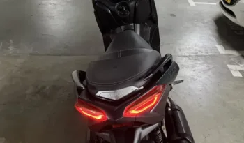 Yamaha XMAX 2023 lleno