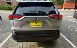 Toyota RAV4 2024 XLE HYBRID