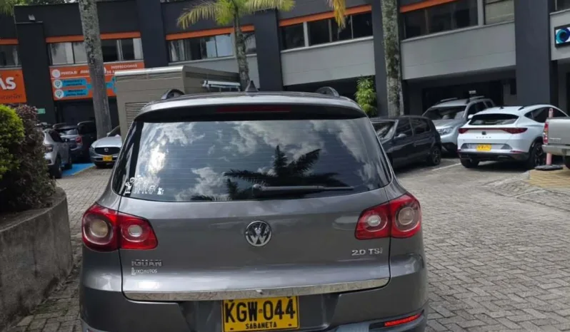 Volkswagen Tiguan 2011 lleno
