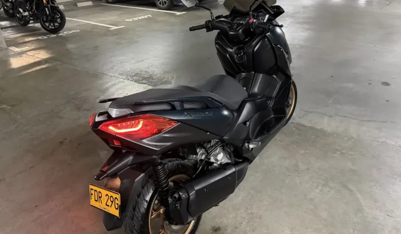 Yamaha XMAX 2023 lleno