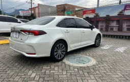 Toyota Corolla 2020 1800