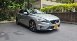 Volvo V40 2019 T4 Drive-E R-DESIGN