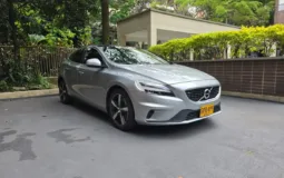 Volvo V40 2019 T4 Drive-E R-DESIGN