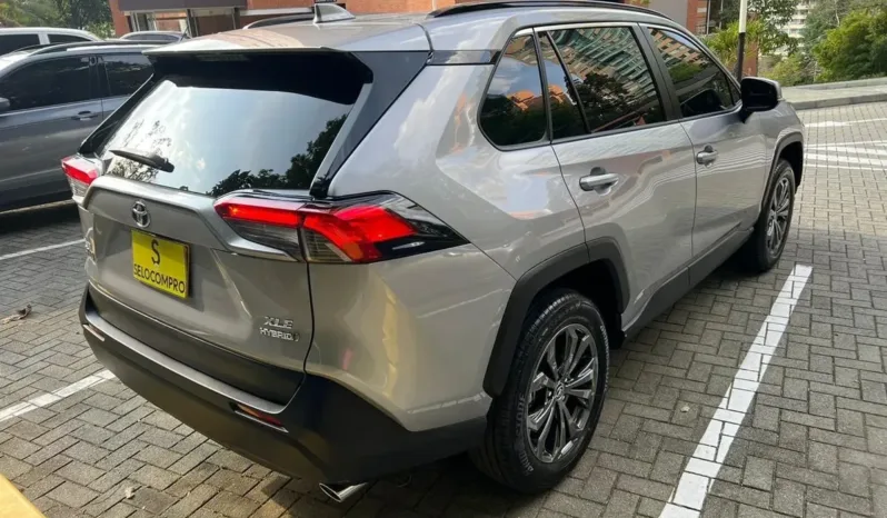 Toyota RAV4 2024 XLE HYBRID lleno