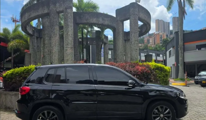 Volkswagen Tiguan 2012 lleno