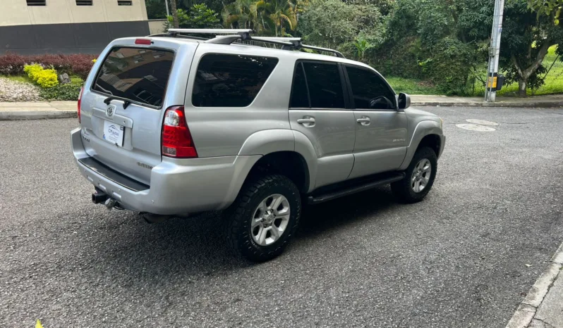 Toyota 4runner 2006 4X4 lleno