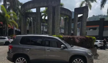 Volkswagen Tiguan 2011 lleno