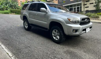 Toyota 4runner 2006 4X4 lleno