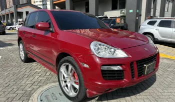 Porsche Cayenne 2009 GTS lleno