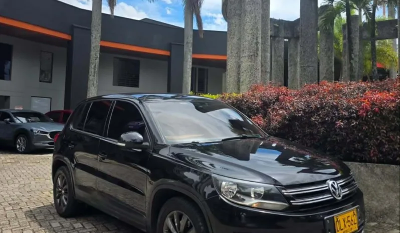 Volkswagen Tiguan 2012 lleno