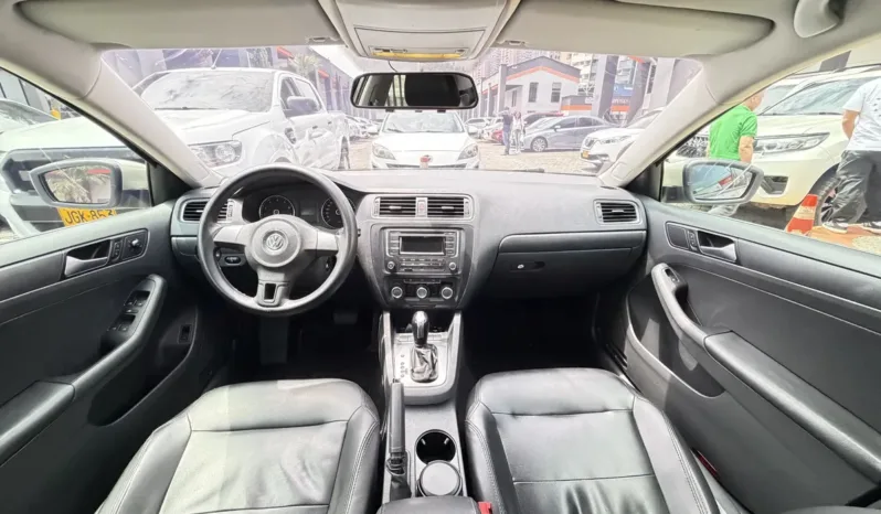 Volkswagen Jetta 2014 TRENDLINE lleno