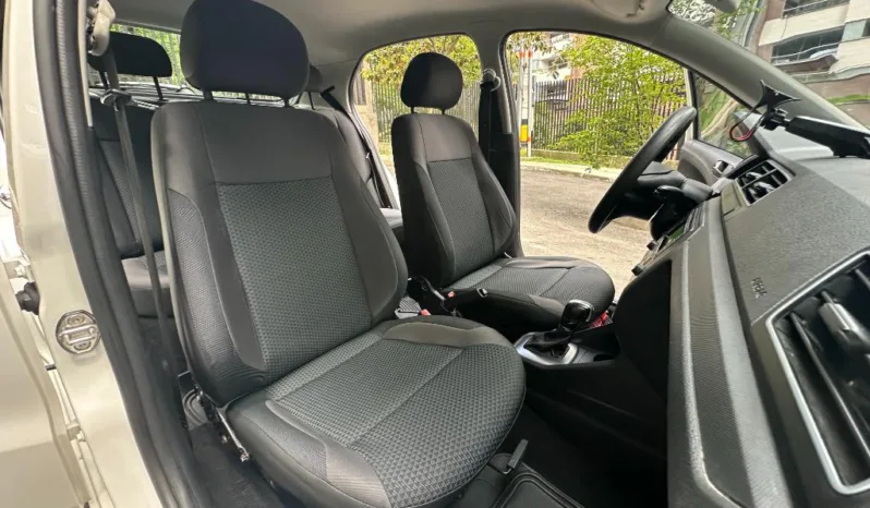 Volkswagen GOL TRENDLINE 2020 16V lleno