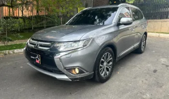 Mitsubishi OUTLANDER KAITEKI 2018 7 puestos lleno