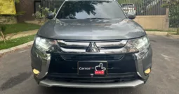 Mitsubishi OUTLANDER KAITEKI 2018 7 puestos