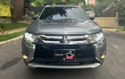 Mitsubishi OUTLANDER KAITEKI 2018 7 puestos