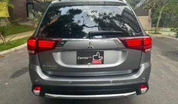Mitsubishi OUTLANDER KAITEKI 2018 7 puestos lleno