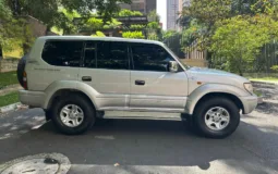 Toyota PRADO VXA 2006 7 puestos