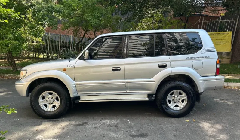Toyota PRADO VXA 2006 7 puestos lleno