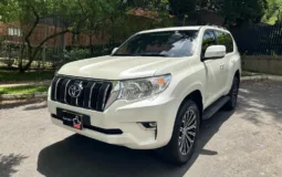 Toyota PRADO TX-L 2023 7 puestos