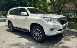 Toyota PRADO TX-L 2023 7 puestos
