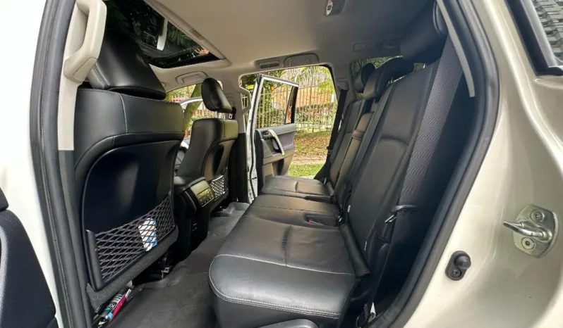 Toyota PRADO TX-L 2023 7 puestos lleno
