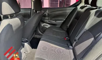 Nissan Versa 2018 Advance lleno