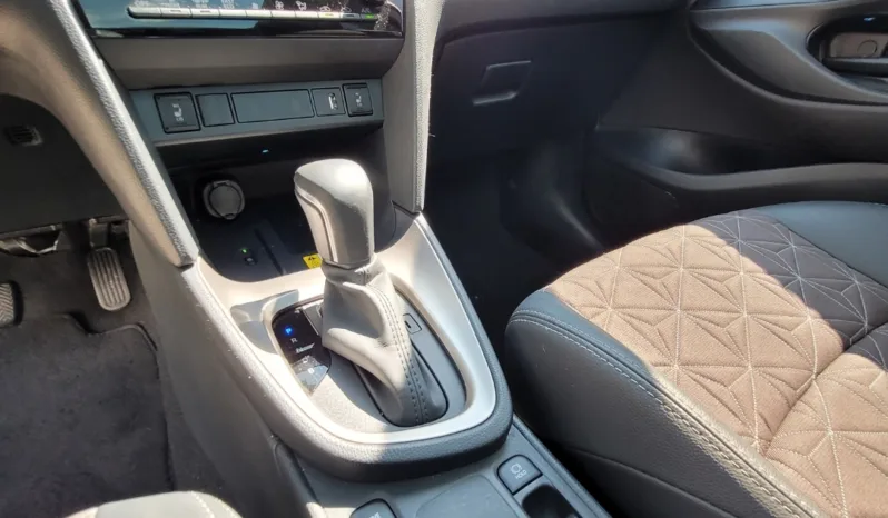 Toyota Yaris Cross 2024 lleno