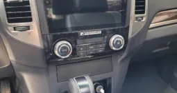 Mitsubishi Montero 2017