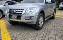 Mitsubishi Montero 2017