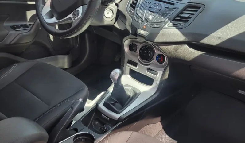 Ford Fiesta 2017 lleno