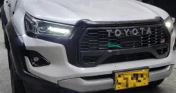 Toyota Hilux 2024