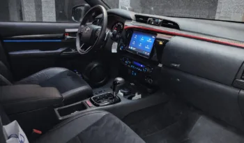 Toyota Hilux 2024 lleno