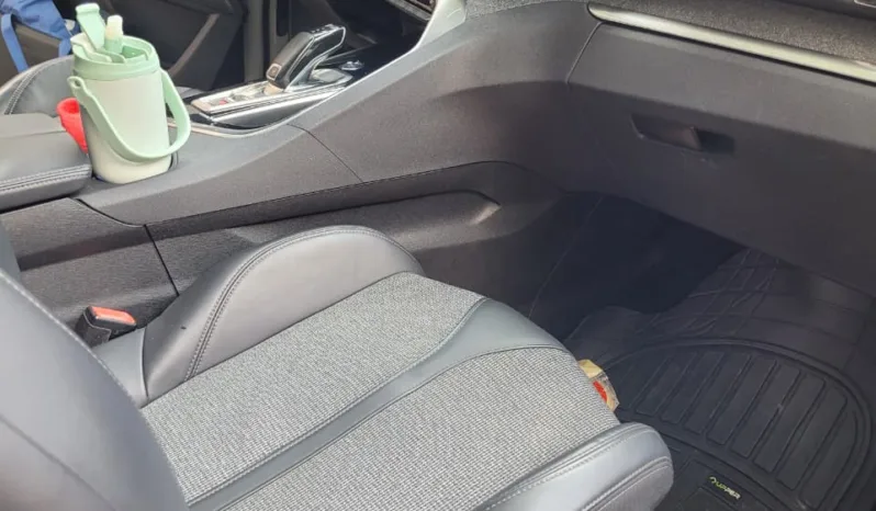 Peugeot 5008 2019 lleno