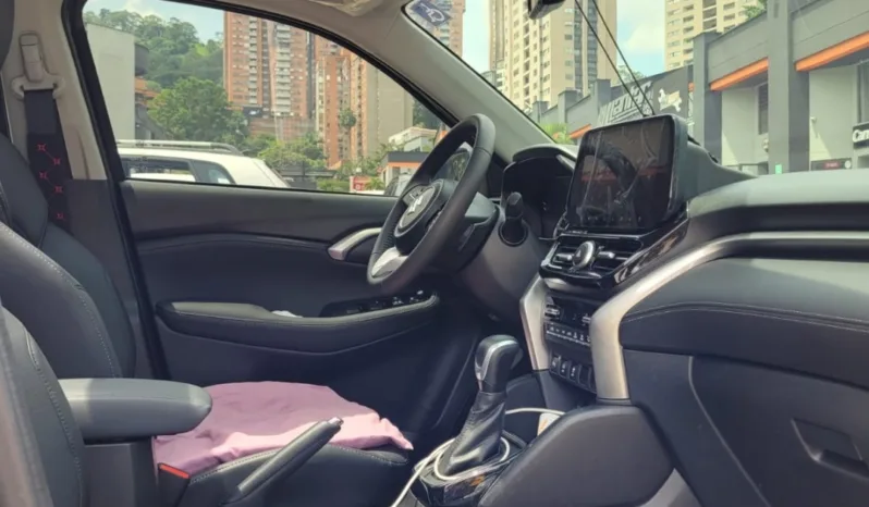 Suzuki Grand Vitara 2024 lleno