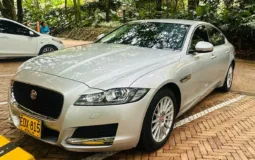 Jaguar Xf 2017 Pure