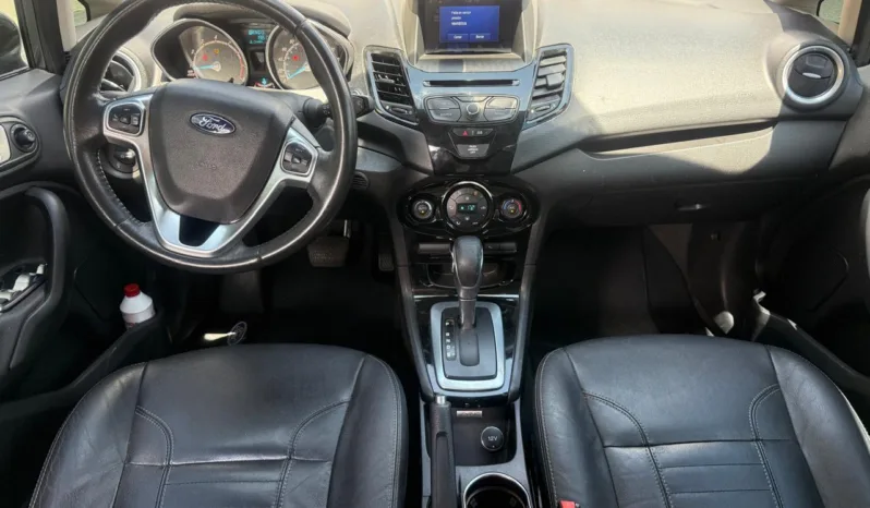 Ford Fiesta 2016 Titanium lleno
