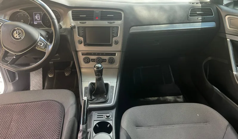 Volkswagen Golf 2017 1.4 TURBO lleno
