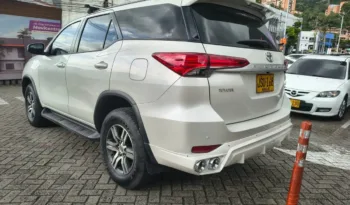 Toyota Fortuner 2020 lleno