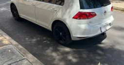 Volkswagen Golf 2017 1.4 TURBO