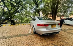 Jaguar Xf 2017 Pure