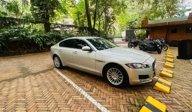 Jaguar Xf 2017 Pure lleno