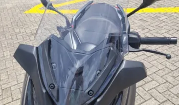 Yamaha XMAX 2023 lleno