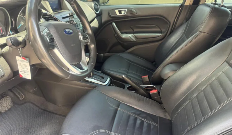 Ford Fiesta 2016 Titanium lleno