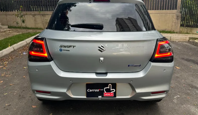 Suzuki SWFIT GLX MHEV 2025 HIBRIDO lleno