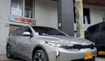 Kia K3 ZENITH AT SEDAN 2025 Zenith lleno