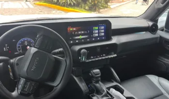 Toyota Prado 2025 lleno