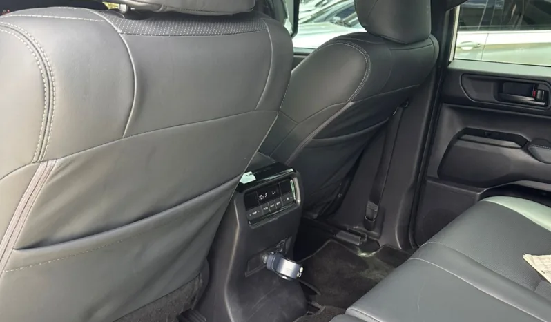 Toyota Prado 2025 lleno