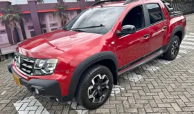 Renault Duster Oroch 2023 Outsider