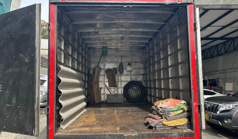 foton CAMION TIPO FURGON 2015 lleno